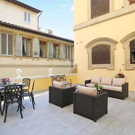 Design Apartment In The Heart Of Florence - Hosted By Sweetstay Exterior foto