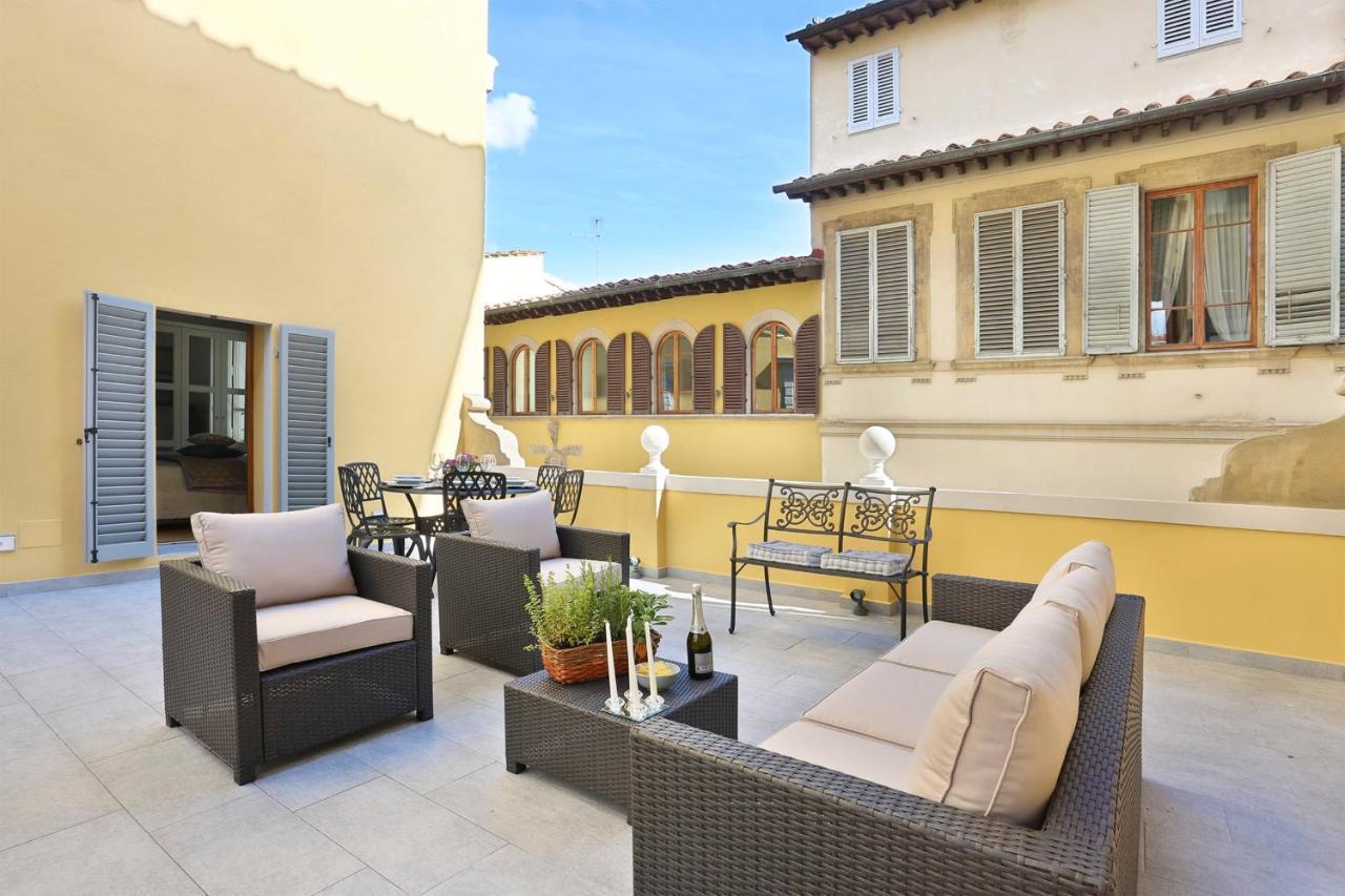 Design Apartment In The Heart Of Florence - Hosted By Sweetstay Exterior foto
