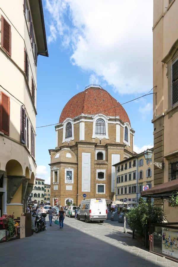 Design Apartment In The Heart Of Florence - Hosted By Sweetstay Exterior foto